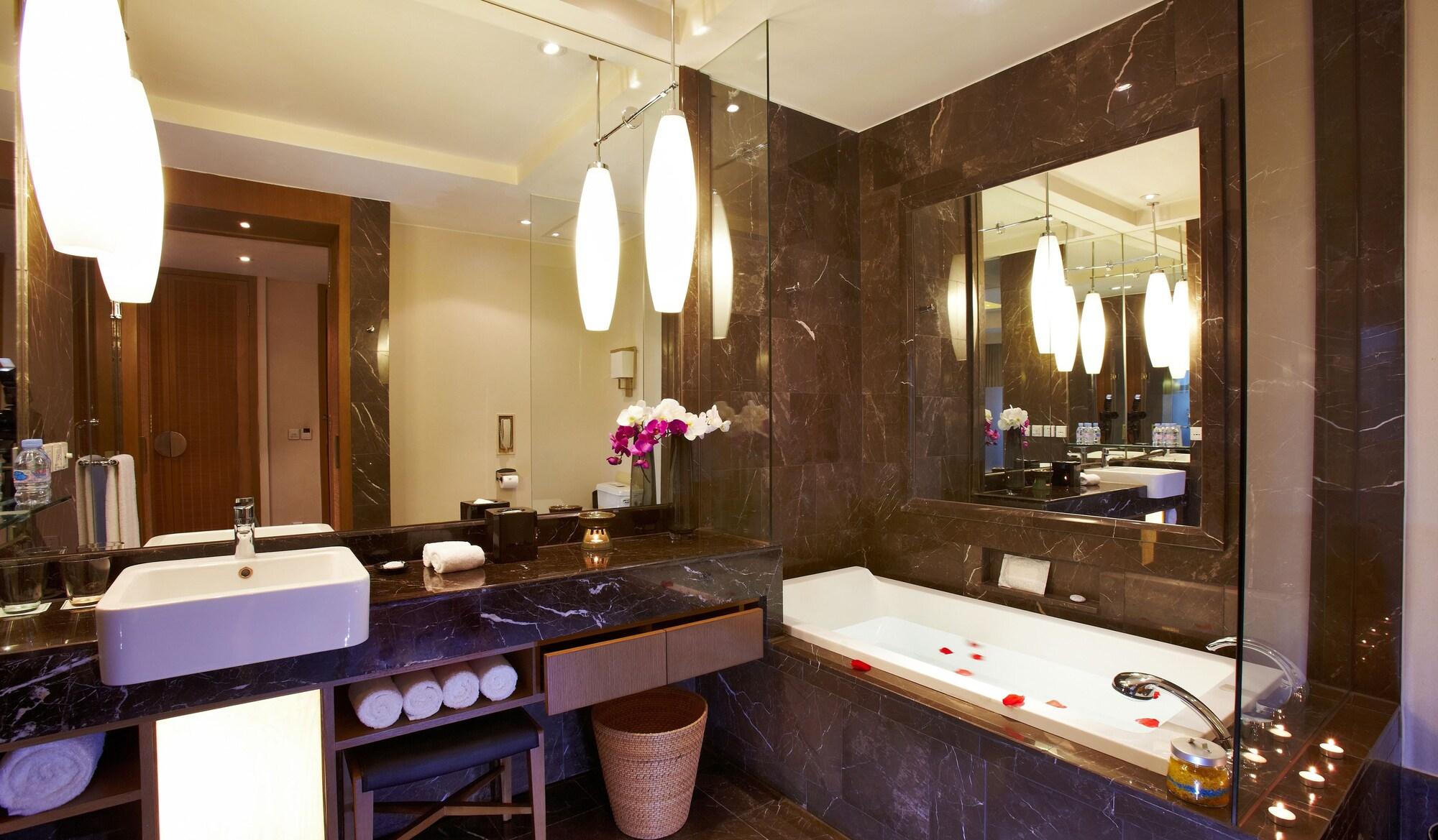 Harriway Hotel Chengdu Exterior photo