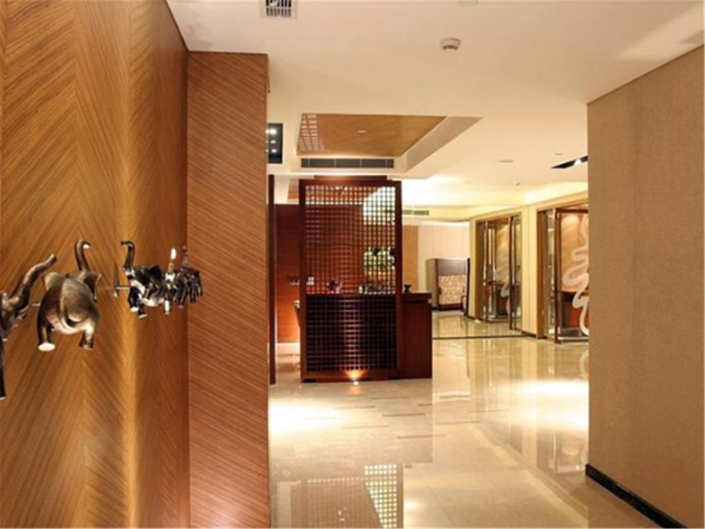 Harriway Hotel Chengdu Exterior photo
