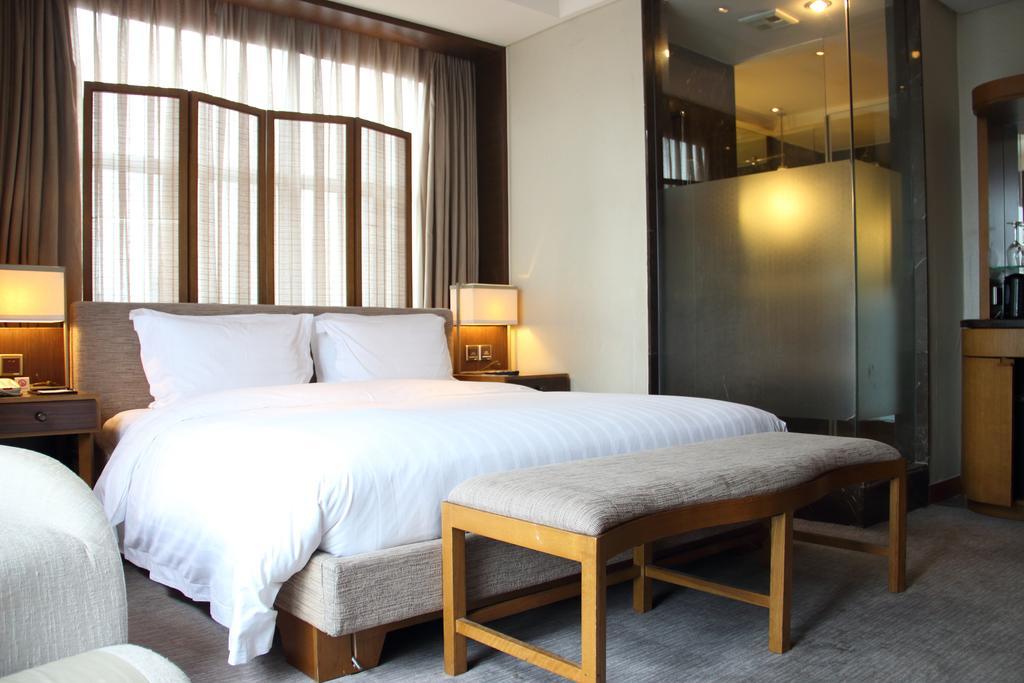Harriway Hotel Chengdu Exterior photo