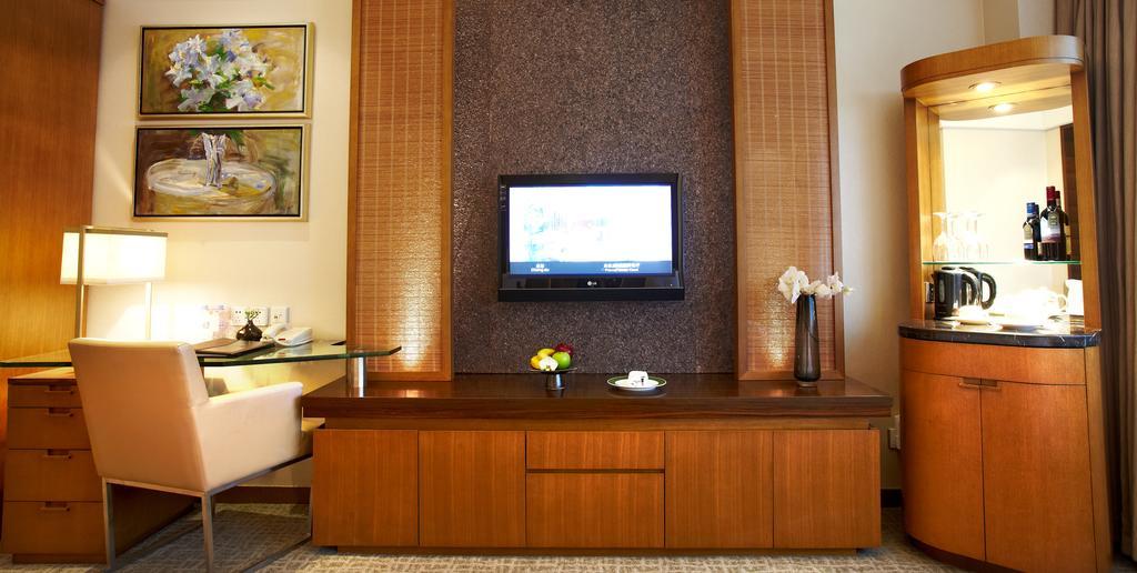 Harriway Hotel Chengdu Exterior photo