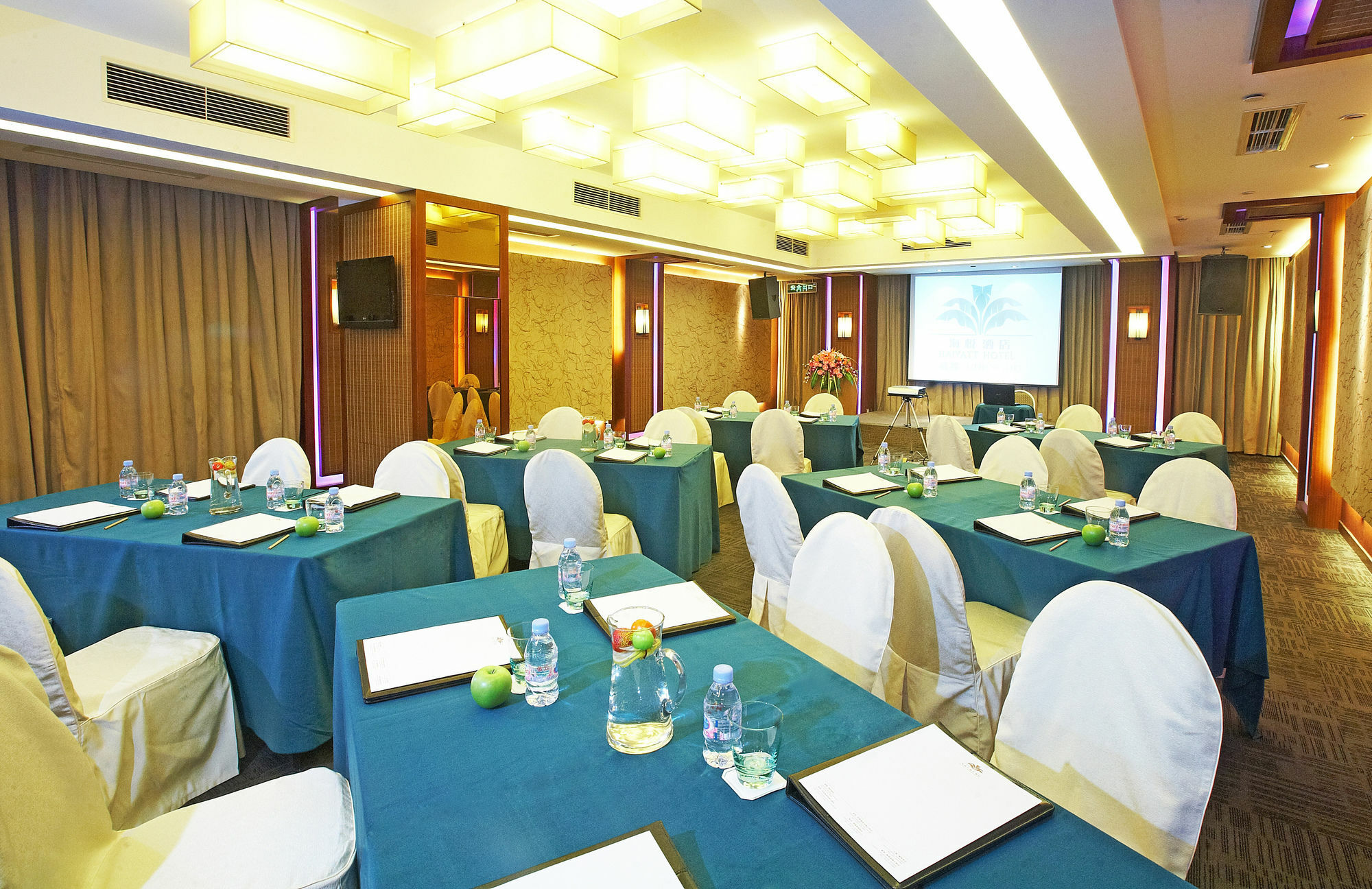 Harriway Hotel Chengdu Exterior photo